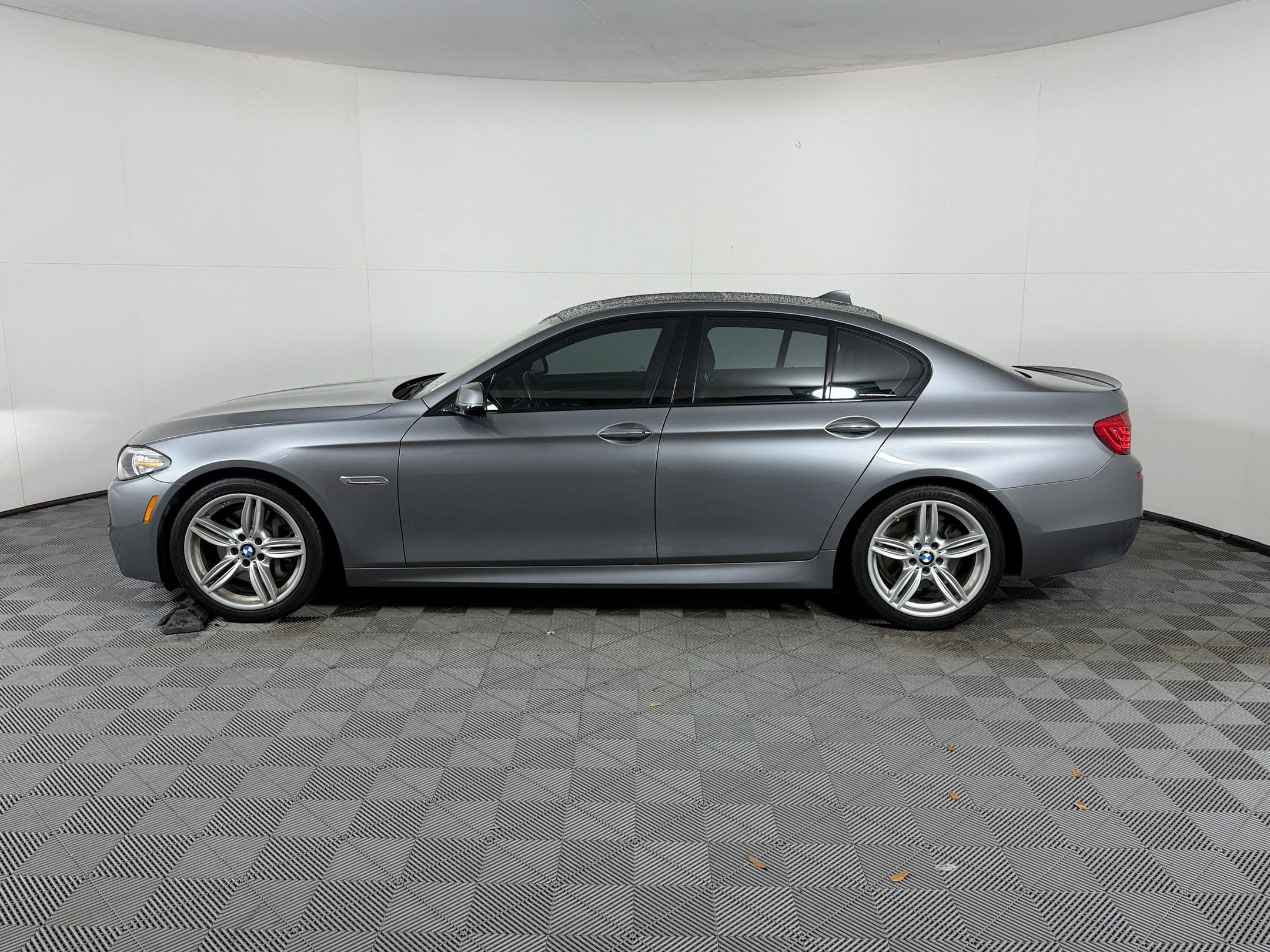 bmw 5 series 2016 WBA5B1C56GG134779 image